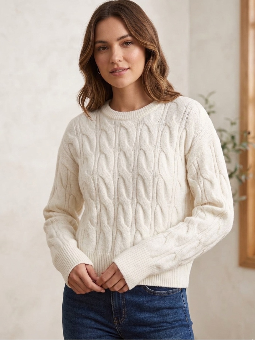Soho & Stella cream ivory cable knit round neck sweater size medium